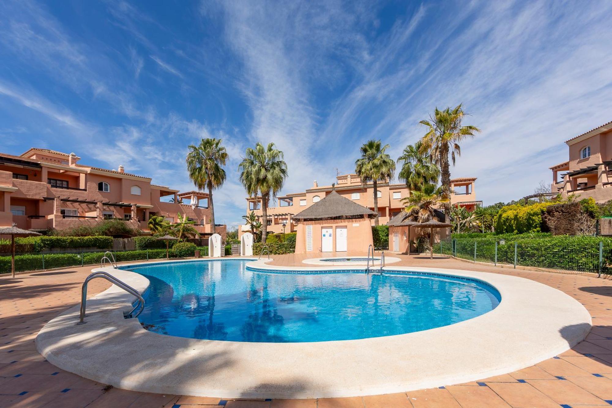 Jardin Privado # Netflix # Playa A 8Min # Wifi # Familia # Apartamento مْبيرا المظهر الخارجي الصورة